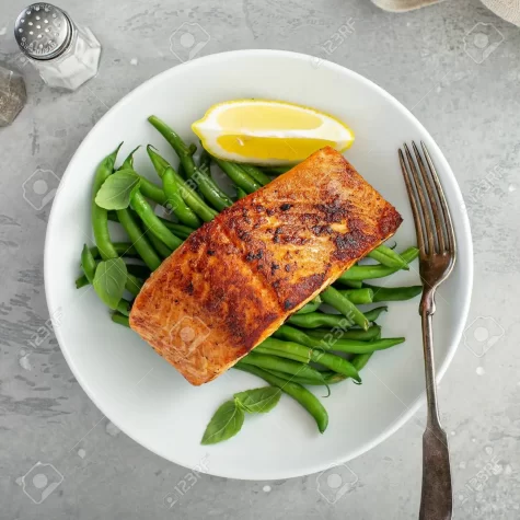 Blackened Salmon and Green Beans