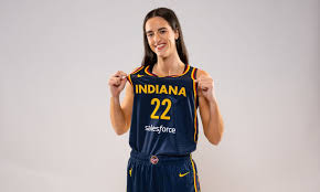 Indiana Fever drafts Caitlin Clark as number one pick